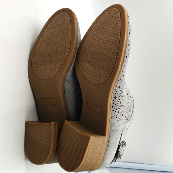 Sonoma 9.5 Medium Ankle Boots Gray, Side Zip. - Picture 7 of 8